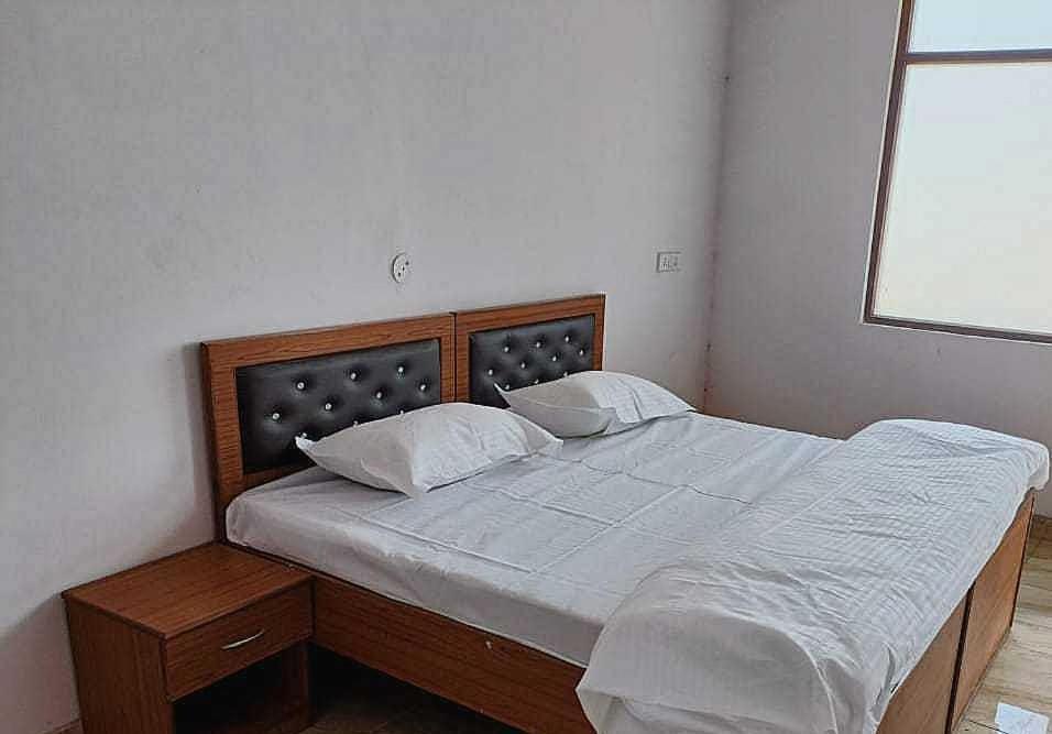 Pop New Hotel Hometown Dadri Esterno foto