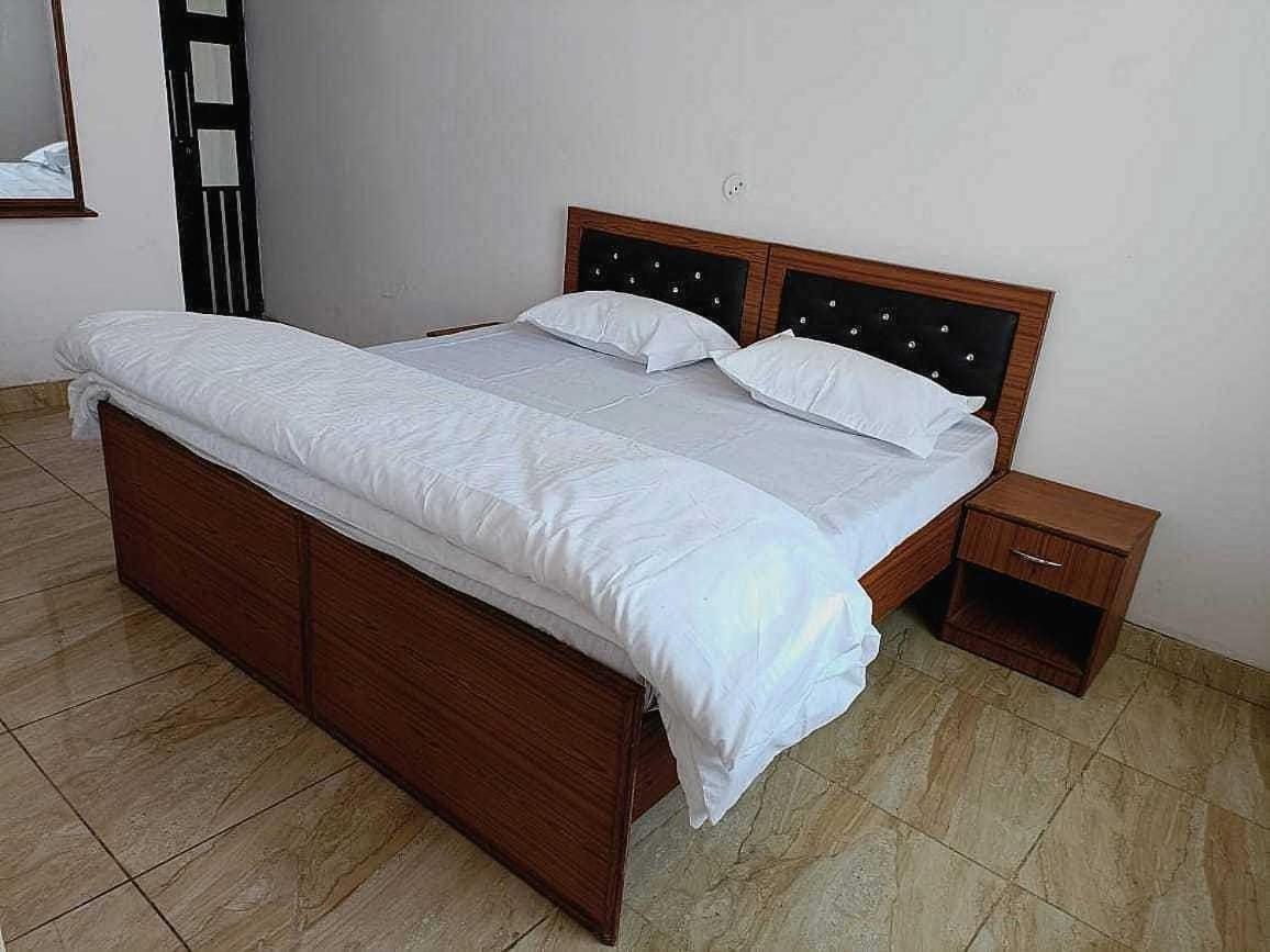 Pop New Hotel Hometown Dadri Esterno foto